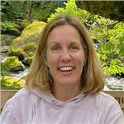 Experienced academic skills coach who provides tailored online lessons to boost study techniques and exam confidence.